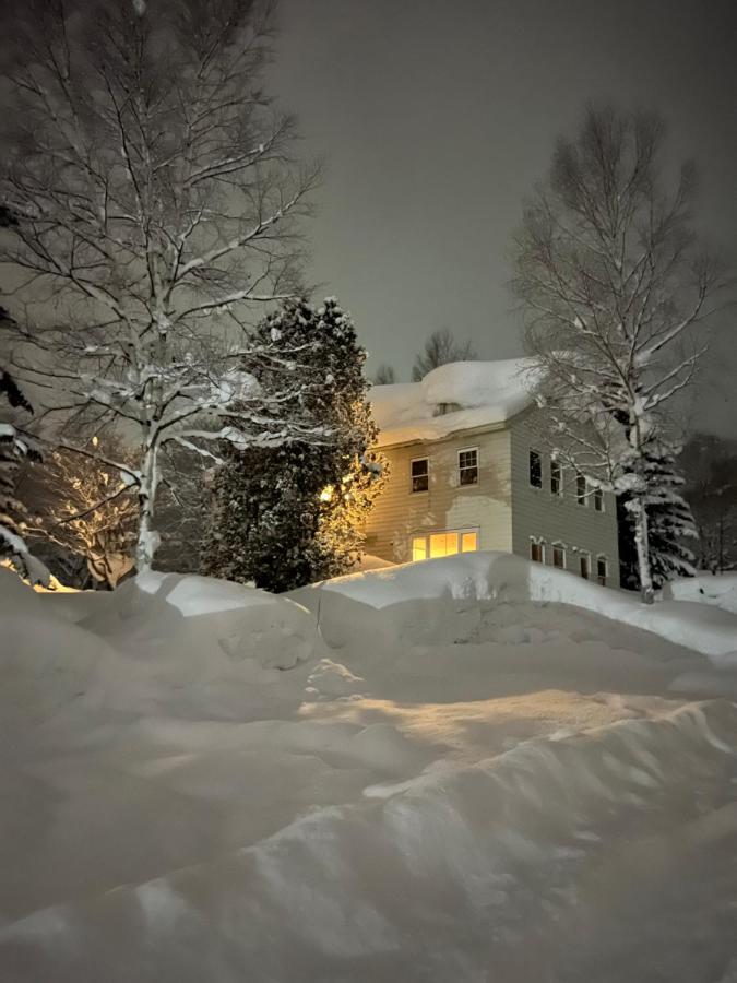 Chalet Banff - 6 Bedroom 6 Bathroom Ski Lodge Niseko Ngoại thất bức ảnh